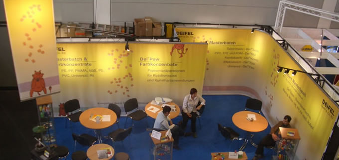 Messestand - PVC-Plane bedruckt & Schienensystem