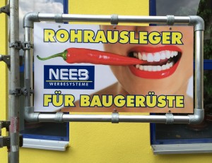 rohrausleger_baugeruest_schilder_aluminium_stecksystem
