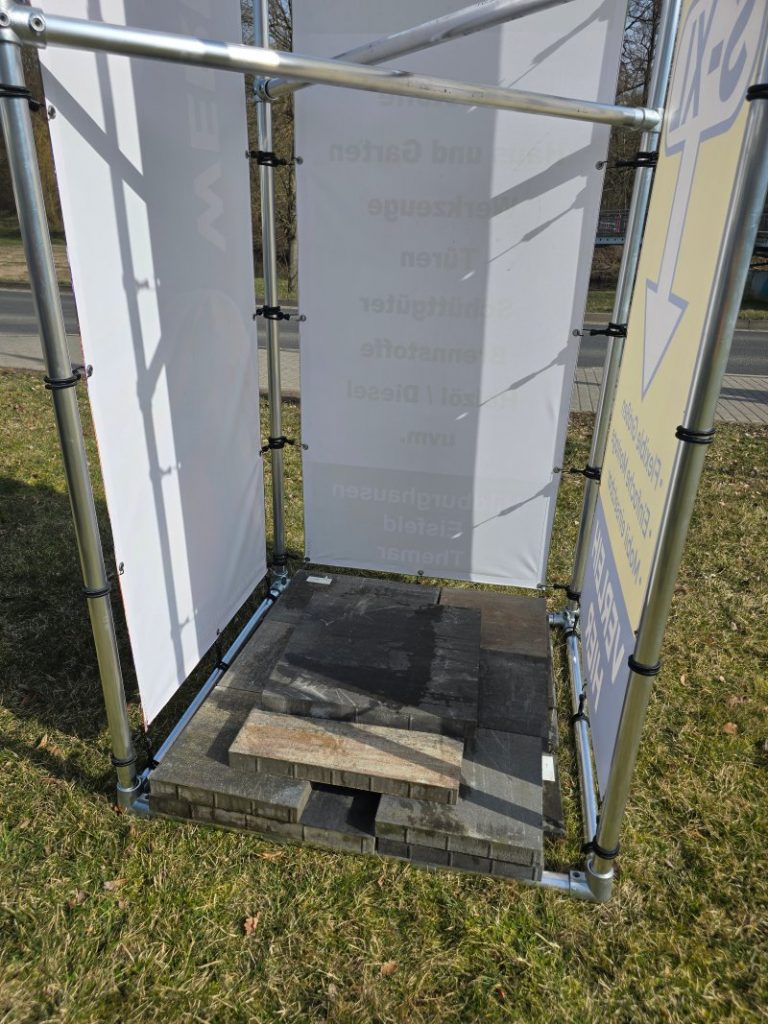Bannerrahmen-Werbeturm-Mobil-Tower-3